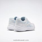 أبيض / زجاجي أزرق / ملكي جامعي حذاء المشي الترا 7 دي ام اكس ماكس للنساء Reebok 0NZ0F124 - Image 4