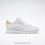 أبيض ftwr / أزرق لؤلؤي / برتقالي هالة أحذية نسائية جلدية كلاسيكية Reebok 0NZ0F424