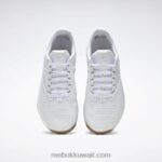 أبيض ftwr / رمادي نقي 2 حذاء رياضي نسائي من nano x2 Reebok 0NZ0F32 - Image 6