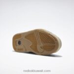أسود أساسي / رمادي بولدر / بيج فائدة مضخة tz أحذية كرة السلة للرجال Reebok 0NZ0F1311 - Image 5