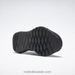 أسود أساسي / رمادي نقي 8 حذاء فليكساجون فورس 3 د واسع للتدريب للنساء Reebok 0NZ0F144 - Image 5
