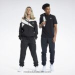 أسود الليل كلاسيكيات ناقلات السراويل المسار Reebok 0NZ0F282