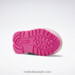 أطفال توهج وردي / وردي ذري حذاء ستيب اند فلاش جلدي كلاسيكي - طفل صغير Reebok 0NZ0F1397 - Image 5