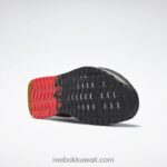 الجيش الأخضر / الأساسية السوداء / الكرز النيون حذاء تدريب nano x2 tr Adventure للرجال Reebok 0NZ0F1054 - Image 9
