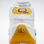خيط أبيض / أصفر / فوق بنفسجي السؤال منتصف أحذية كرة السلة Reebok 0NZ0F30 - Image 7