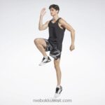 رجال أسود سرعة 3.0 شورت Reebok 0NZ0F1303 - Image 2