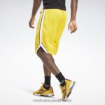 رجال دائما أصفر شورت شبكي جاهز للتمارين الرياضية Reebok 0NZ0F1358 - Image 3