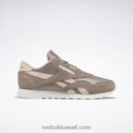 رمادي داكن / ecru ناعم / طباشير أحذية نسائية نايلون كلاسيكية Reebok 0NZ0F76