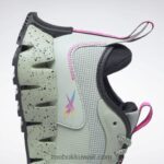 رمادي غامق / أسود أساسي / وردي ذري حذاء نسائي من zig dynamica Adventure Reebok 0NZ0F92 - Image 8