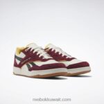 طباشير عتيق s23-r / بورجوندي كلاسيكي / أسود أساسي bb 4000 ii حذاء كرة السلة Reebok 0NZ0F143 - Image 3
