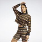 نحيف أسود قميص من النوع الثقيل الكلاسيكي المطبوع Reebok 0NZ0F995