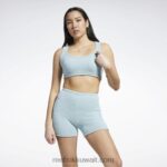 نحيف الرمادي الساحلي كلاسيكيات مريحة أعلى خزان Reebok 0NZ0F652