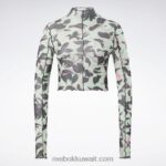 نحيف حكيم خفيف قميص شبكي بأكمام طويلة وطبعة أزهار كلاسيكية Reebok 0NZ0F750 - Image 7
