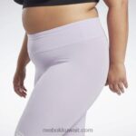 نحيف واحة بنفسجية شورت مجسم بشعار الماركة (مقاس كبير) Reebok 0NZ0F861 - Image 4