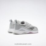 نقي رمادي 2 / ftwr أبيض / أسود أساسي حذاء تدريب nanoflex tr 2.0 للنساء Reebok 0NZ0F161 - Image 4