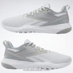 نقي رمادي 3 / رمادي بارد / أبيض ftwr حذاء فليكساجون فورس 4 نسائي للتدريب Reebok 0NZ0F287 - Image 9