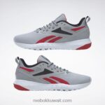 نقي رمادي 3 / كور أسود / أحمر متجه حذاء فليكساغون فورس 4 للرجال للتدريب Reebok 0NZ0F1335 - Image 9