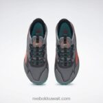 نقي رمادي 5 / كور أسود / أزرق مخضر كلاسيكي حذاء nano x2 tr Adventure للنساء Reebok 0NZ0F101 - Image 12