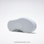 ftwr أبيض / أرجواني توهج / البط البري الكلاسيكي حذاء نسائي كلوب سي 85 نباتي Reebok 0NZ0F261 - Image 5